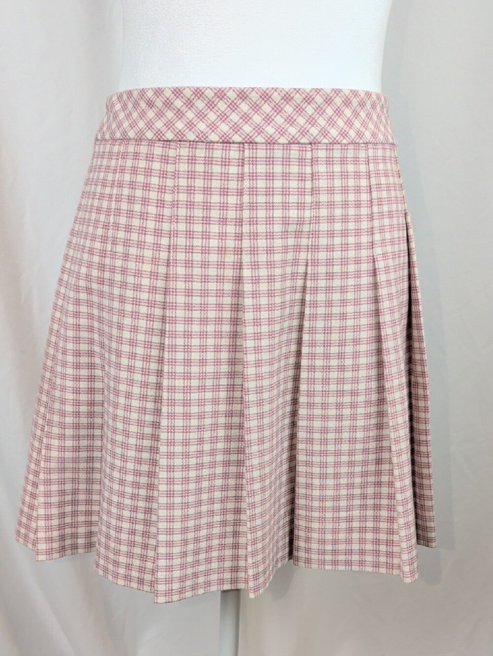 🎀 Aritzia Sunday Best Olive Plaid Pleated Mini Skirt Size 8 🎀